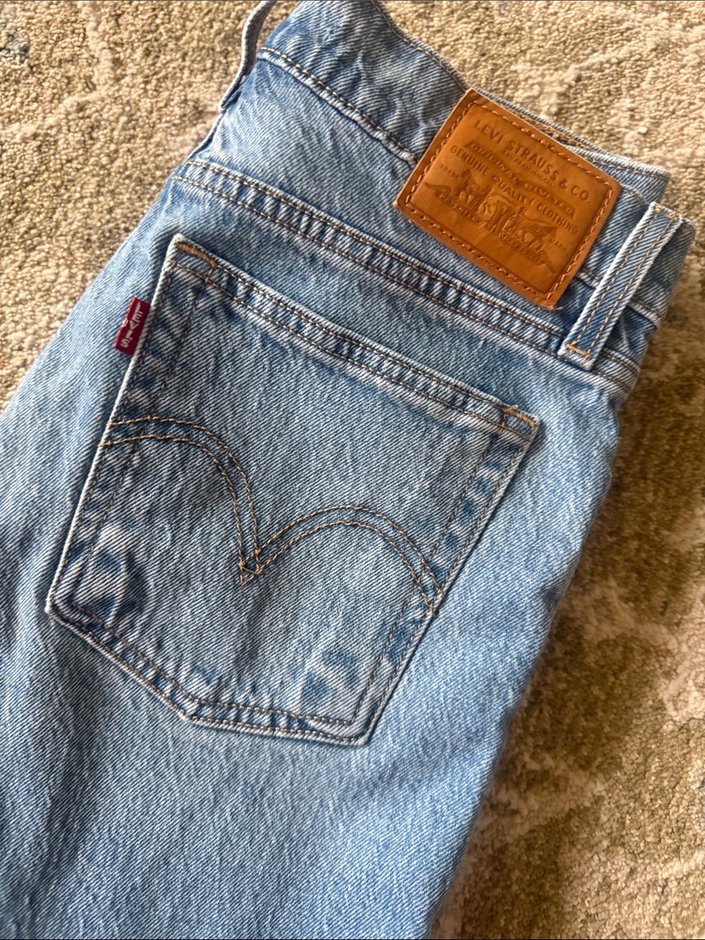 Levi’s wedgie Straight-Leg Jeans - Picture 5 of 5